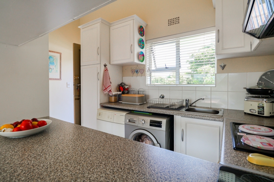 To Let 2 Bedroom Property for Rent in Goose Valley Western Cape